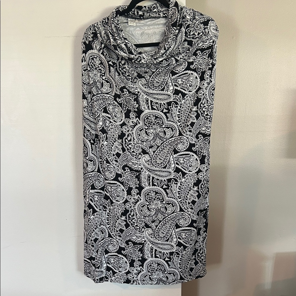 Black and White Paisley Skirt